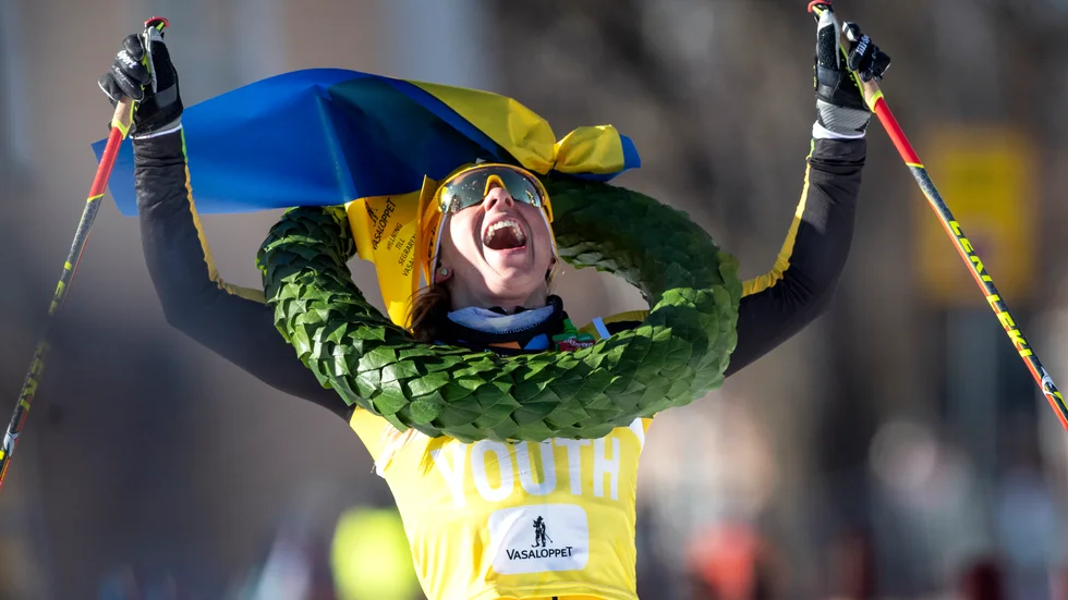 Årets Vasaloppsvinnare Lina Korsgren var även en vinnare ekonomiskt i långloppscupen. Hon tjänade nästan 1 miljon kronor i prispengar under säsongen.