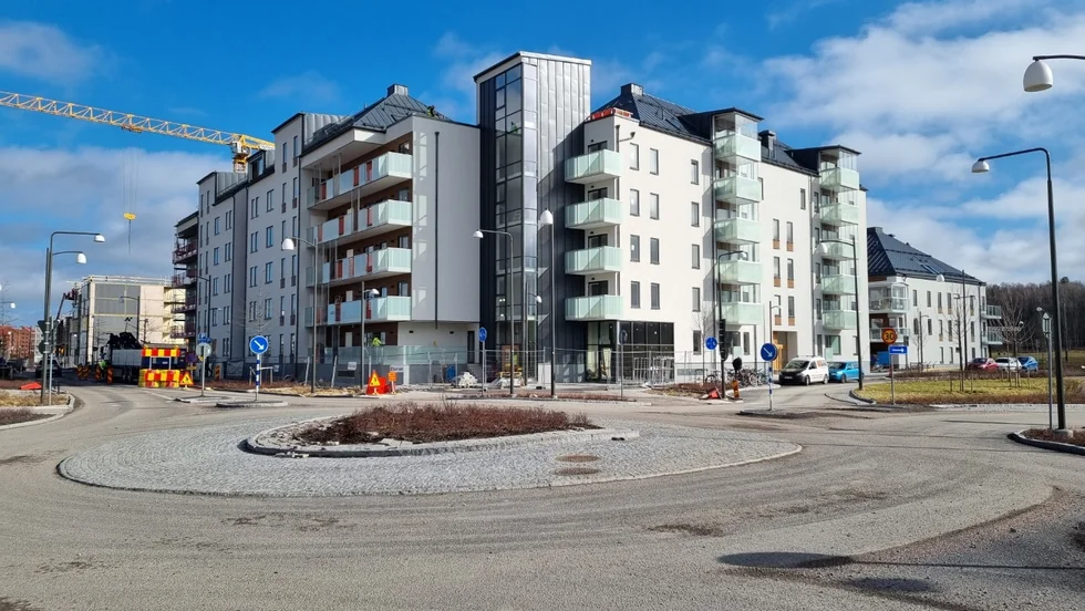 Var femte lägenhet i Botryggs nybyggda hus i Örebro rabatteras med över 50 000 kronor om året, efter en uppgörelse med kommunen.