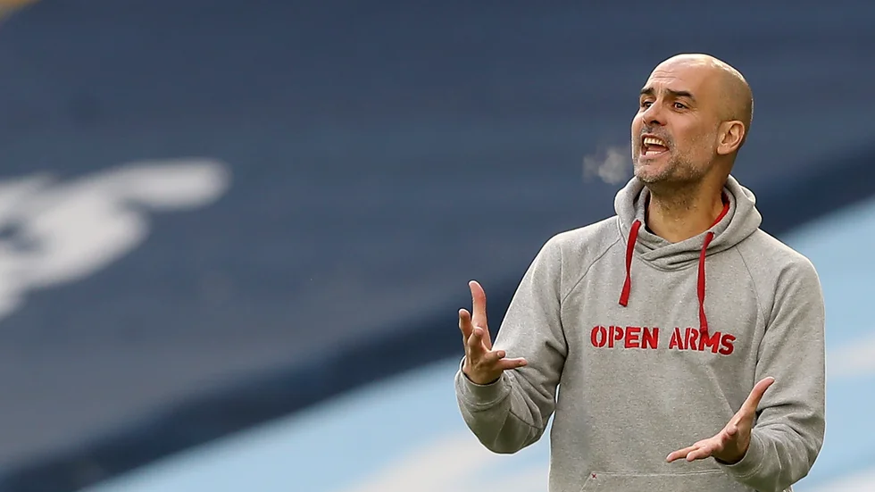 "Spelarna är otroligt trötta", säger City-tränaren Pep Guardiola som kritiserar det tajta spelschemat. Arkivbild.