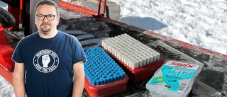 Efter snart två års trevande så har Fis inte kommit någonstans: "Det ligger ett löjets skimmer över det hela just nu"