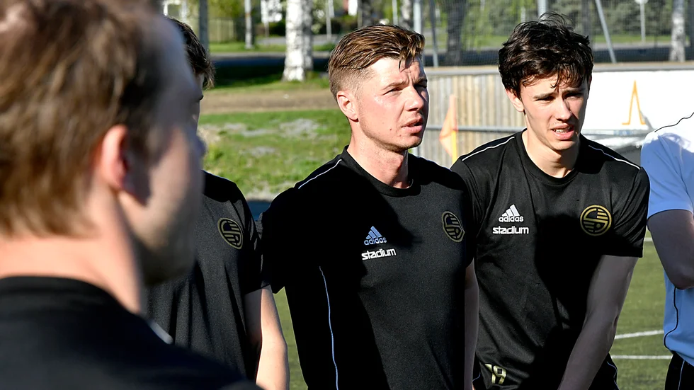 Radek Erlich är laddad och fokuserad inför seriepremiären mot Sandviks IK under lördagen.