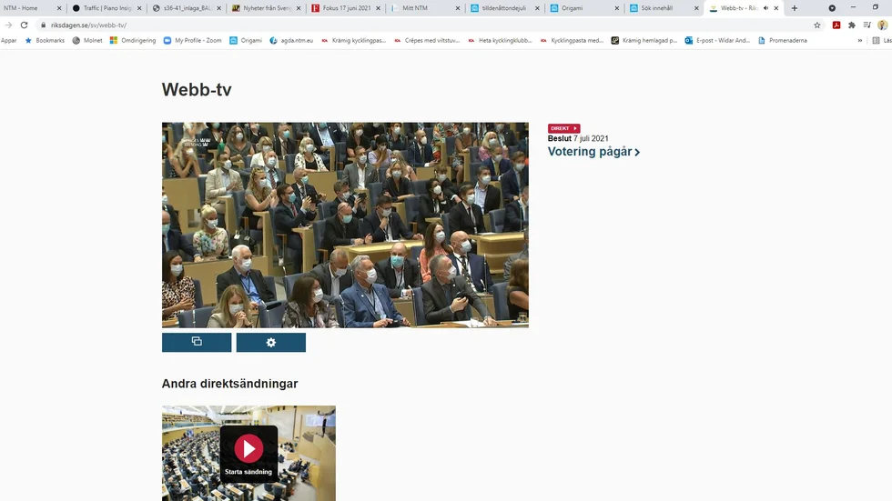 Här röstar riksdagen tillbaka Stefan Löfven som statsminister på onsdagseftermiddagen 7 juli. 