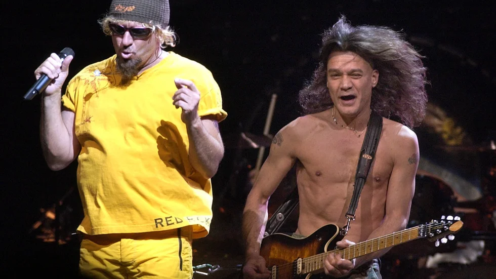 Sammy Hagar och Eddie Van Halen uppträder tillsammans 2004. Arkivbild.