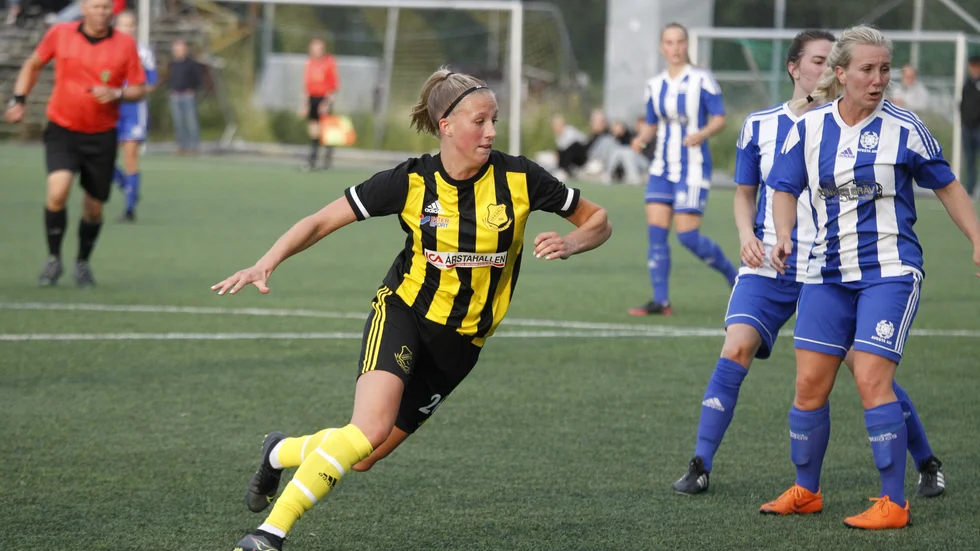 Elin Höglund gjorde mål för Vaksala.