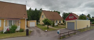 Nya ägare till 80-talshus i Åtvidaberg - 2 500 000 kronor blev priset