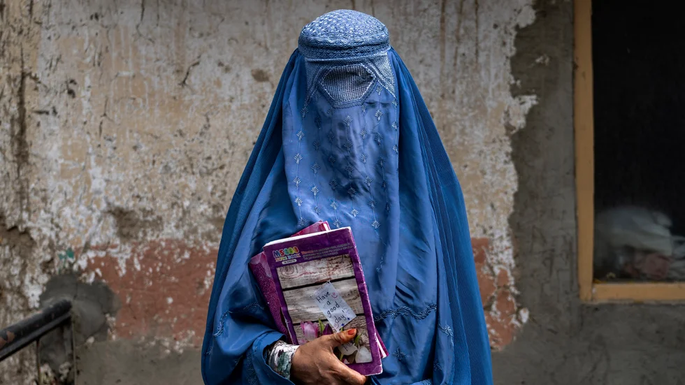 Afghanistans flickor och kvinnor lever i stor utsatthet.
