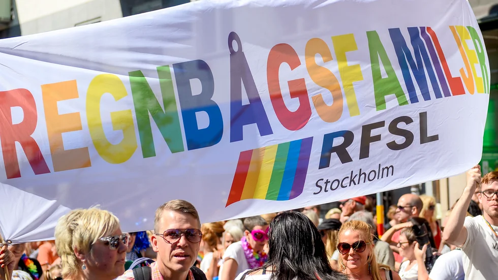 Ett efterlängtat barn och skapandet av en familj är något alla som vill borde få uppleva, skriver tre liberaler.