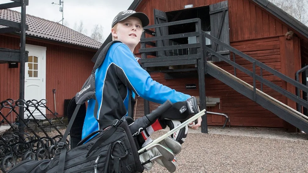 Theo Andersson började spela tillsammans med pappa Stefan Andersson tidigt.