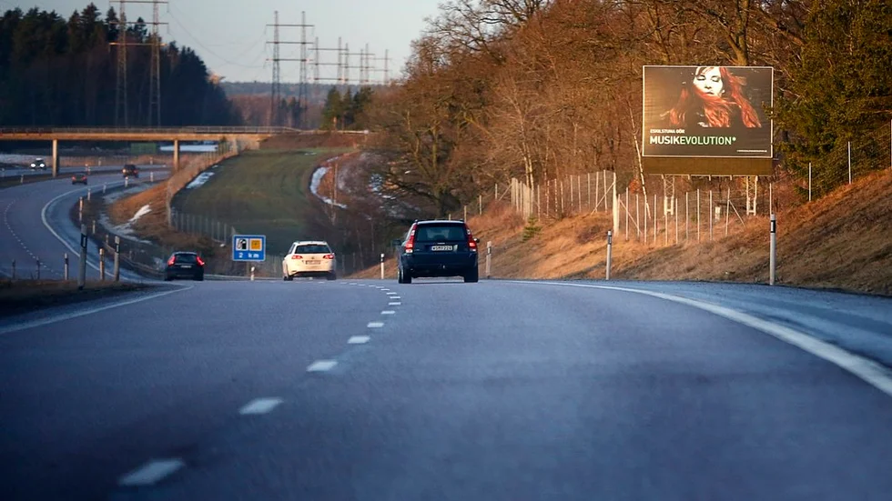 Transportsektorn utgör "en stor utmaning" i miljöarbetet, heter det från ledningen i Eskilstuna. Men vad görs då för att säkerställa att miljömålen nås?