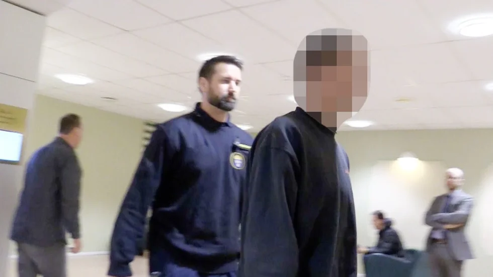De båda 24-åringarna från Strängnäs kommun häktades den 22 mars.