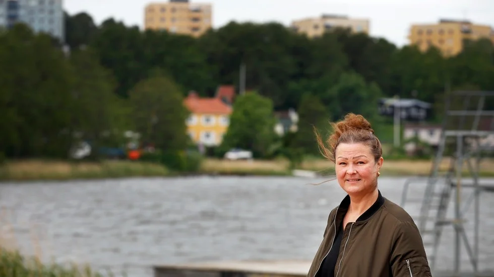 Carina Wetterhus, 47 år, drabbades av bröstcancer för drygt två år sedan. Nu kämpar hon för att komma tillbaka till ett normalt liv.