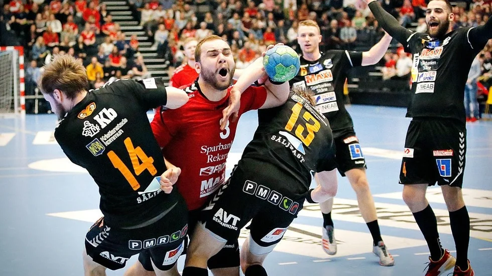 Det blev en tung fredagskväll för Guif. Norska Fyllingen vann med 32-19.