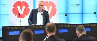 Ledare: V skrattar hela vägen till valet