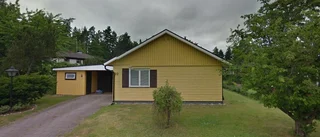 Huset på Rönnbärsvägen 22 i Åtvidaberg sålt igen - andra gången på kort tid