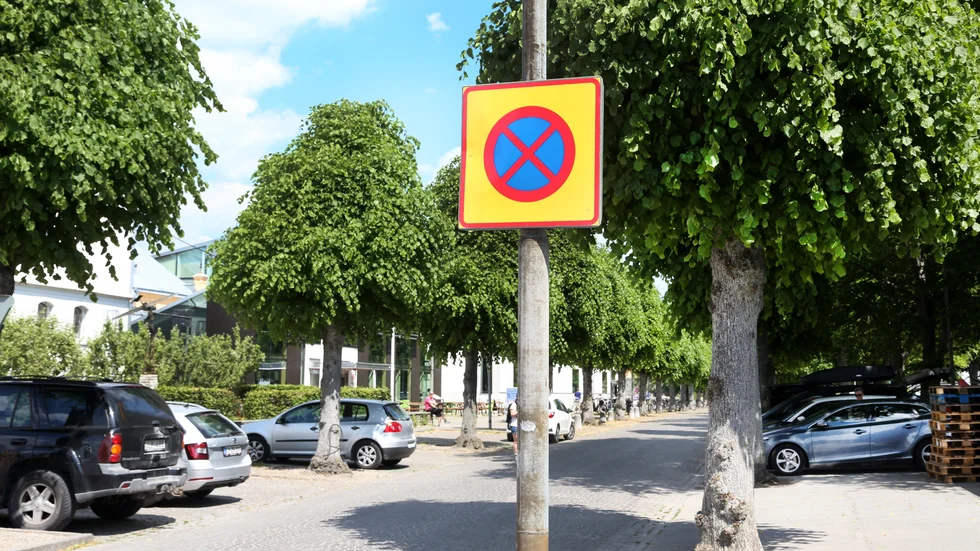 Färre p-platser begränsar bilismen.