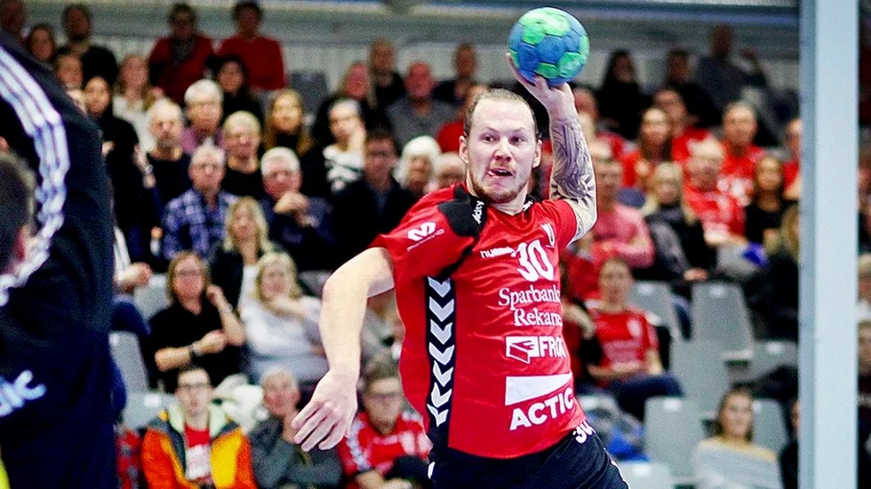 Guif och Emil Hansson får ladda för slutspel senare i vår.