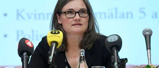 Nio i rätten för misstänkt hedersmord