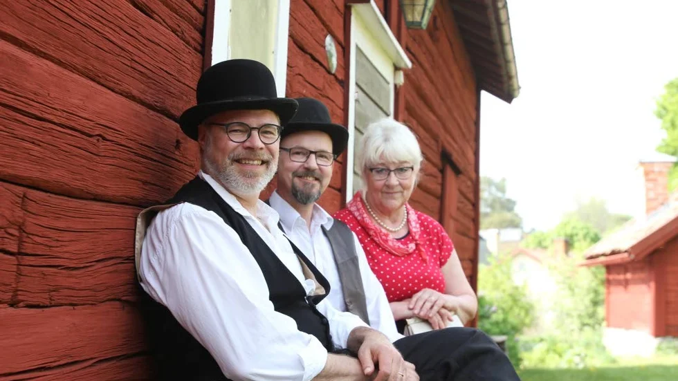 Marknadsgeneral Örjan Boberg, områdes- och knalleansvarige Anders Halldén och marknadssekreteraren Maggan Johansson ser fram emot årets folkfest.
