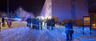 Mordmisstänkt kvinna greps i sitt hem – många frågetecken efter branden i Nyköping
