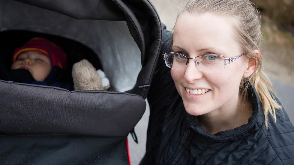 Lisa Moberg, skadad redan efter några minuter i första träningsmatchen med nya klubben BK 30.