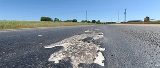 Trafikverket varnar för halt väglag – mitt i sommaren