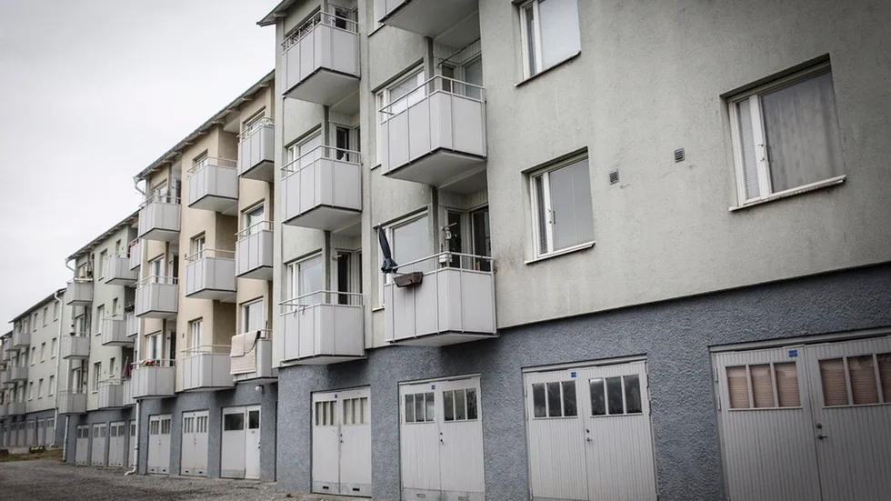 Flera hyresgäster i Malmköping reagerar på brevet där de ombeds att inte svara på Hyresgästföreningens enkät.