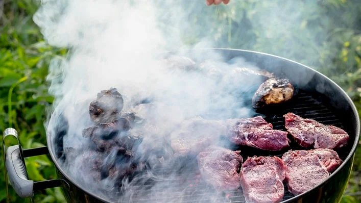 Nu får du återigen plocka fram grillen – men endast på egen tomtmark.