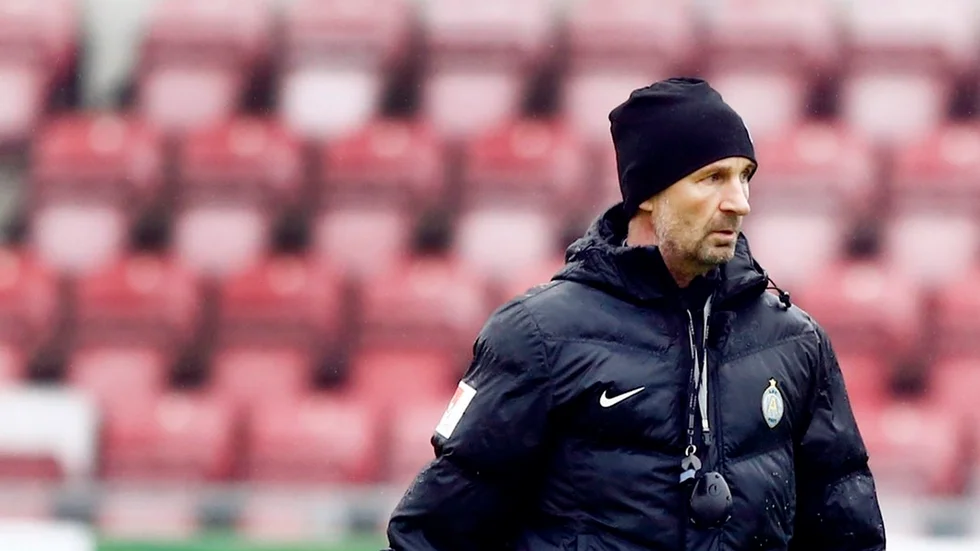 AFC-tränaren Nemanja Miljanovic, som under söndagen även fick ta på sig rollen som sportchef, lär ha mycket att fundera på inför den allsvenska comebacken.