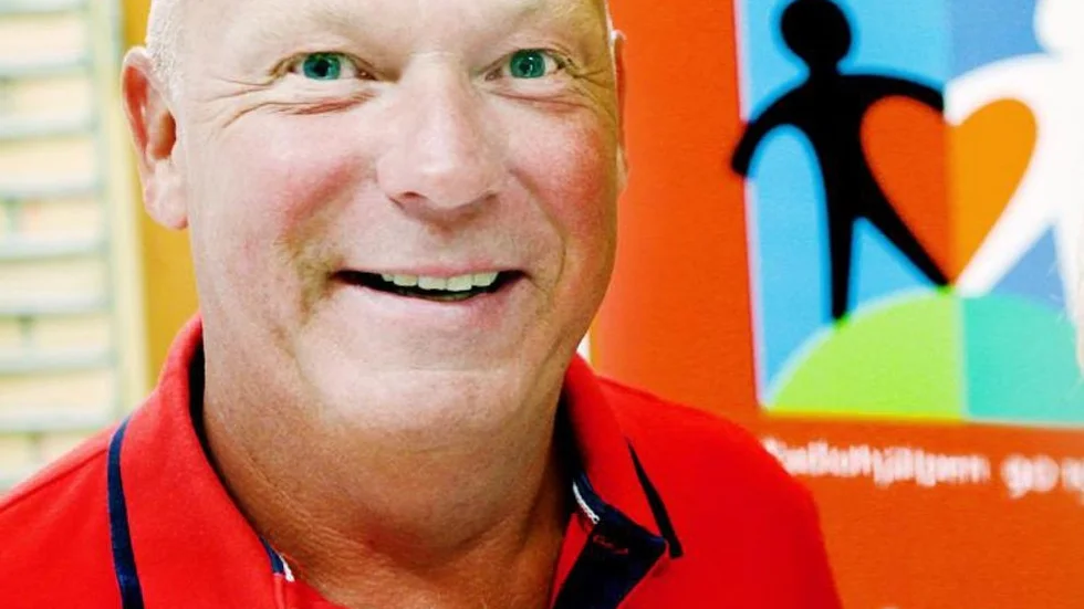 Åke Sandklef, till vardags ordförande för Företagarna i Trosa och Gnesta, är med i 2019 års upplaga av Gnestarevyn.