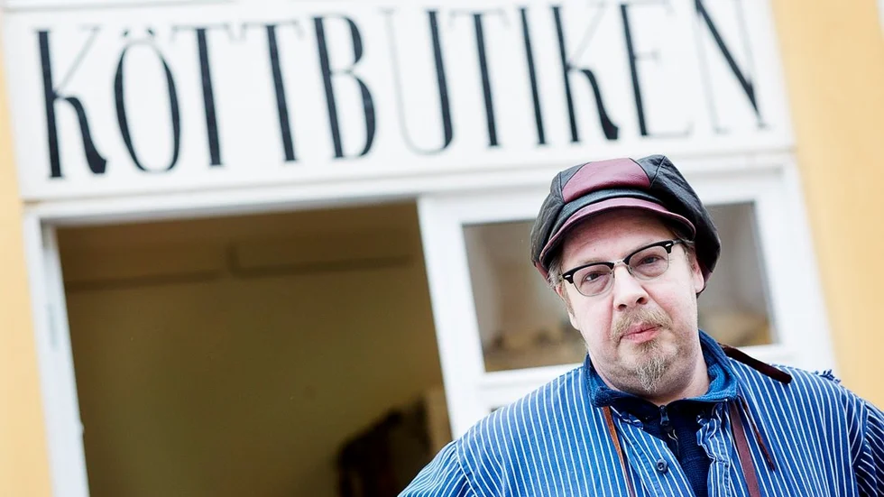 Lasse Dahlén ingår i Millert & Dahlén, som står bakom Köttbutiken i Gula industrihuset i Stallarholmen.