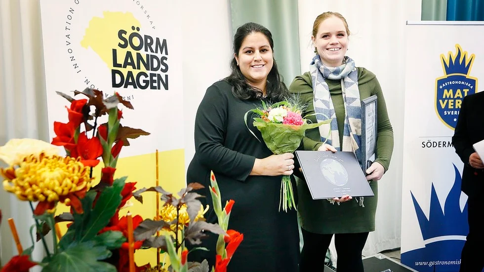 Författaren Josefin Andersson och illustratören Daniela Lundin Hatje från Eskilstuna prisades på Sörmlandsdagen i fjol.
