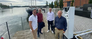 Båtägarna kan pusta ut – sjömack på plats i hamnen: "På tisdag går det att tanka"