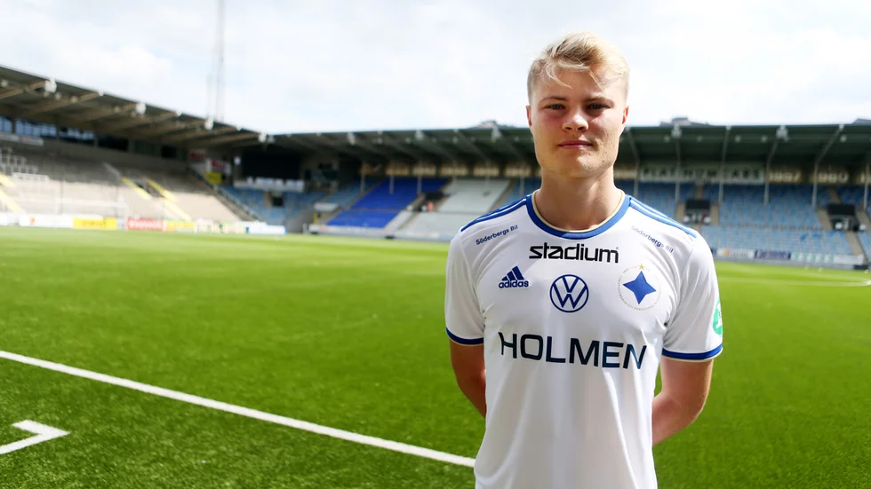 Andri Lucas Godjohnsen när han presenterades för IFK Norrköping sommaren 2022. 