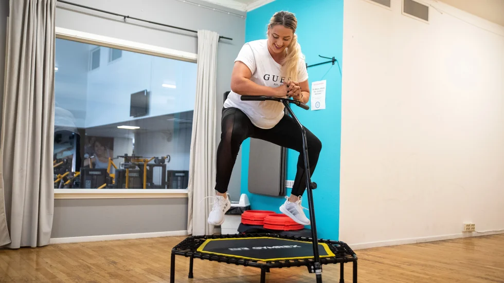 Bodyjump är en träningsform som nya gymägaren Vivien Gerencser brinner extra mycket för. "När jag kör ett pass vill jag aldrig sluta", säger hon och skrattar. 