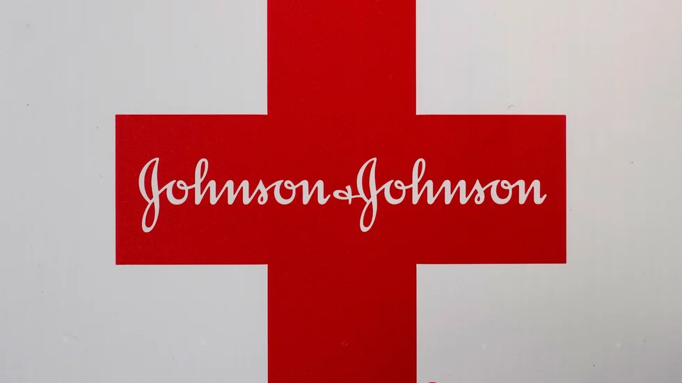 Johnson & Johnson sänker vinst- och försäljningsprognosen för 2022 i en kvartalsrapport. Arkivbild