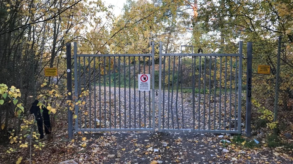 Polisen har koncentrerat sitt arbete kring kalkbrottet i Vagnhärad.