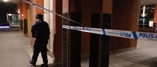 Polisen fortsätter undersöka övervakningskameror efter mordet i Nyfors: "Har kommit in uppgifter"