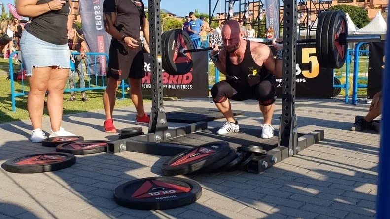 Erik Anklew från Nyköping vann VM i FitnessFive.