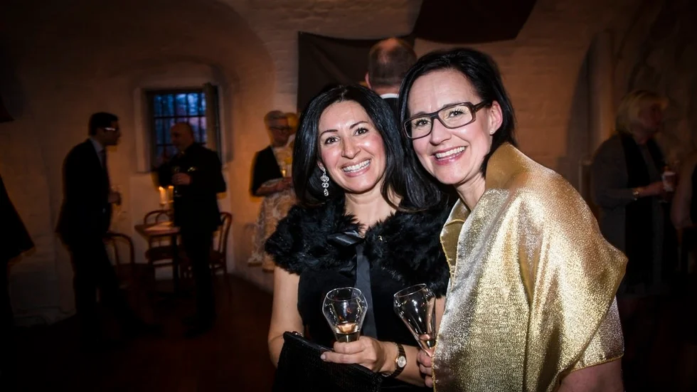 Nevenka Billemark, hotellmanager på Scandic Stora hotellet, och Viktoria Fredriksson, ekonomiansvarig på Ingers däck, var några av gästerna som minglade på slottet när Nyföretagarcentrum firade 25 år.