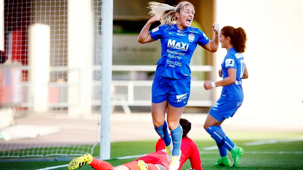 Mimmi Larsson kunde på måndagen jubla åt att åter ha blivit uttagen till den svenska A-landslagstruppen. Foto: Veronica Karlsson