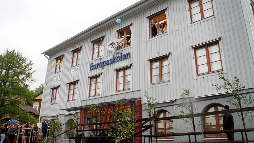 Representanter från Strängnäs gymnasieskolor tar avstånd från våldet som har förekommit i samband med att skolorna har haft event. Foto: Camilla Lillsebbas.