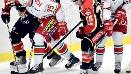 genrep. Modomatchen var sista mot elitseriemotstånd för Cam Abbott och Anton Hedman innan                              serien drar igång nästa vecka.Foto: Andreas Wälitalo