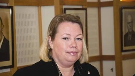 SA JA. Skolchefen Maria Lundgren godkände Stureskolans resa. "Det handlar om att två kulturer ska mötas i en".