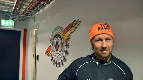 TILLBAKA. I går var Per Ledin tillbaka i Luleå för läkarundersökning och för att komma i gång med träningen i sitt nya lag.