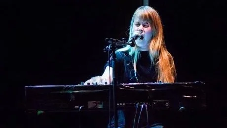 Anna von Hausswolff skapade gåshudsstämning i Kulturens hus i lördags.