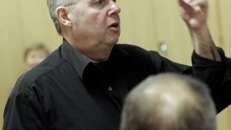 TILLBAKA I NORRBOTTEN. I sju år var Örjan Fahlström konstnärlig ledare för Norrbotten Big Band. Nu leder han bandet igen under en turné.