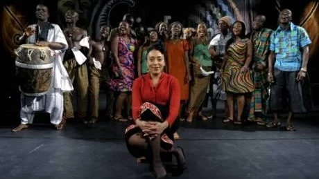 TILL HAPARANDA. "Det har varit ett helt fantastiskt projekt" säger svenska Fransesca Quartey som regisserat ensemblen vid Ghana National Theatre.