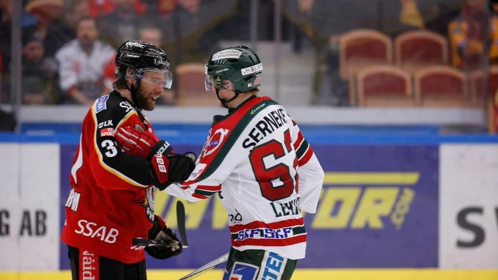 Jonathan Granström var i händelsernas centrum i den andra semifinalen.