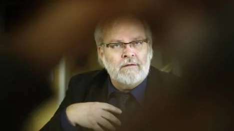 Vid sitt besök i Piteå på fredagen, fick den socialdemokratiske EU-parlamentarikern Göran Färm bland annat ett studiebesök på Bondön och vindkraftssatsningen där.