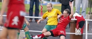 Camilla trivs i försvaret